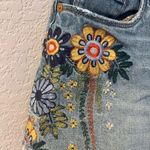 BLANK NYC  The Barrow embroidered denim shorts Sz 27‎ Photo 6