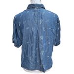 Wild Blue X Sadie Robertson Cropped Button Down Short Steve Shirt Denim Small Photo 3