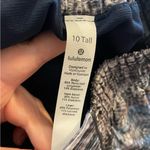 Lululemon Hotty Hot Short *Long 4” in Digital Oasis Grey / Navy - Size 10 TALL Photo 8