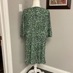 Lilly Pulitzer  X-Large leopard Dress Shirt Blue Green Size XL Beach Casual Photo 4