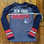 🦋 Women’s NHL New York Rangers Pullover Shirt Long Sleeve S Blue Photo 3