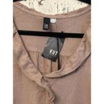Kut From The Kloth NWT  Kennedy Ruffle Linen Blend Blouse in Oak, size XL Photo 2