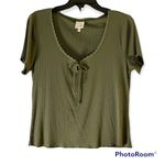 belle du jour Green Top Photo 3