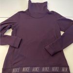 Nike  medium sweatshirt Photo 0