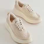 Dolce Vita Dolen Sneakers in Sandstone Knit size 8.5 Tan Photo 0