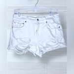 American Eagle  Women’s White 90’s Boyfriend Denim Shorts Photo 2