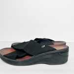 Bzees  Desire Crisscross Platform Wedge Sandal Black Size 9.5 Women’s Photo 4
