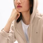 Tommy Hilfiger Relax Fit Zip-Up Hoodie Med NWT Photo 2