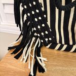 Black & Cream Woven Tassel‎ Bag Photo 2