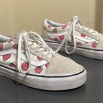 Vans Old Skool Strawberries π True White Canvas Leather Lace-Up Sneakers $79 VGUC Wmn 5 Rare HTF Photo 1