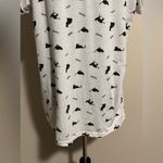 EUC Chip Clip Black and White Kitty Graphic Casual Tee size large Photo 7