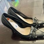 Nine West black & white stitched coquette pointy heels Photo 0