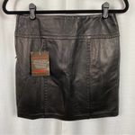 Danier Black Leather Mini Skirt Sz.8 NWT Photo 5