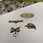 Lot Of 4 Gold Tone Vintage Photo 0