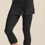 Athleta NWT  Cuteness 2 in 1 Capri size XL tall black ruched crop Photo 0