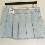 American Eagle NWT  OUTFITTERS Light Blue Denim Pleated Skort Size 8 Photo 0