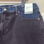 Gap  4" High Rise Girlfriend Denim‎ Shorts Raw Hem Blue Black Size 32 Photo 2