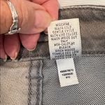 Chicos platinum denim size 1.5/M/10 grey feathered straight leg jeans EUC Gray Photo 10