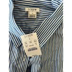 J CREW NEW WITH TAGS WOMENS BUTTON DOEN SHIRT SIZE MEDIUM Photo 1