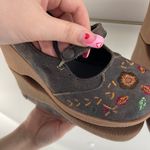 Skechers Y2K Brown Faux Suede Floral Embroidered Cottagecore Mary Jane Wedges Photo 7