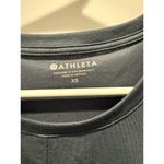 Athleta Women’s Navy Essence Twist Tee Top Activewear Size XS Photo 1