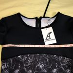 Akela NWT Ákela neoprene long sleeve swimsuit Photo 5