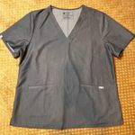 FIGS  Technical Collection Gray Set of Tops Scrubs Nurse XXL Medical Hospital Photo 0