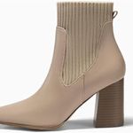 Women’s slip on Ankle boots chunky block heel Tan Size 7 Photo 1