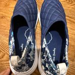 Vera Bradley  Blue and White Quilted Slip-On Sneakers size 11 Photo 6