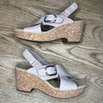 Clarks  Giselle Dove Womens Cork Buckle Sand Nubuck Slingback Sandals Size 8.5 Photo 6