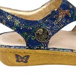 Alegria  Kendra Wedge Sandals 37 7 Blue Birdland Print Mosaic Photo 7