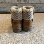 UGG  Australia Adria mini short ankle boots women size 10 Photo 4