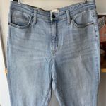 Universal Threads Universal Thread High Rise Slim Straight Distressed Light Wash Blue Jeans Sz 10 Photo 5