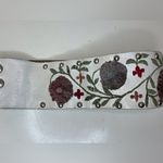 Calvin Klein  Y2K Boho Floral Embroidered White Genuine Leather Belt‎ Size M Photo 4