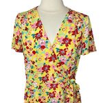 ❄️3/$20 J.CREW Yellow Mini Floral Wrap Dress, Size 8 Photo 3