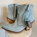 Dingo  Womens Classy N' Sassy Snip Toe Leather Ankle Boots, Size 9 Denim Blue NWT Photo 0