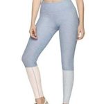 Outdoor Voices  7/8 Dipped Colorblock Leggings Size Medium Light Blue Gray Pink Photo 2