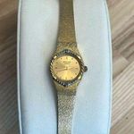 Bulova Ladies Watch Vintage Genuine Diamonds Gold Electro Bracelet Gold Dial Photo 3