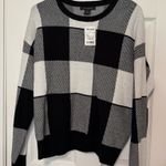Tahari  Sweater Photo 0