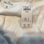 Hollister  white T in XS Photo 2