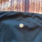 Yogalicious Women’s  Cropped Leggings Black Size Large Photo 5