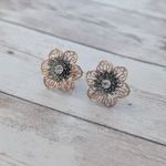 Vintage Screw On Earrings Photo 1