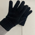 NWOT women’s solid black soft chenille warm knit winter gloves accessories‎ Photo 0