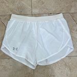 Under Armour Shorts Photo 0