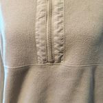 Cream Quarter Photo 3