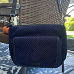 Vera Bradley  Crossbody Bag Quilted Front Pocket Navy Blue Floral Purse EEUC Photo 0