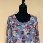 Dee Elle 🛍️ Floral Rose Gray Long Bell Sleeve Mini Sheath Dress Size XS Photo 4