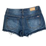 Adam Levine Mid Rise Distressed Shorts 28 Med Wash Cut Off Button Zip 5 Pocket Photo 2