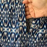 Ellie Kai Sz M Split V Neck Elbow Sleeves Pullover Stretch Blue White Blouse Top Size M Photo 2