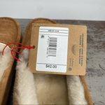 Dearfoams New  Fernie Genuine Shearling Moccasin Slippers 9 Photo 5